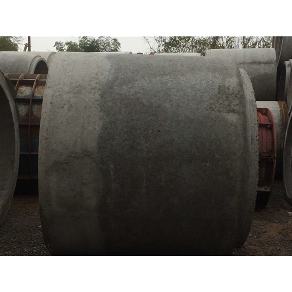 鋼筋混凝土檢查井流水面指什么